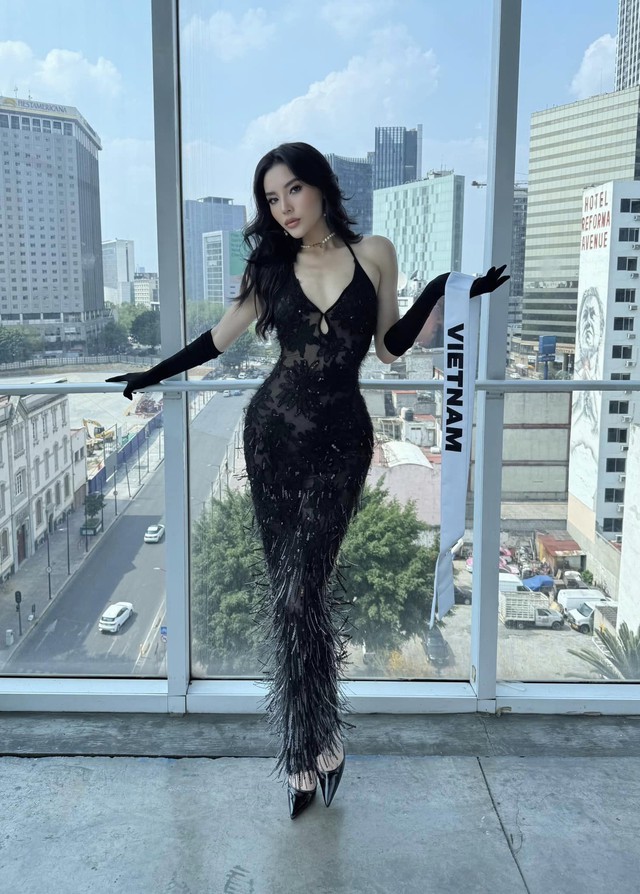 Thời gian qua, nàng hậu 9x liên tục biến hóa đa dạng phong cách khác nhau