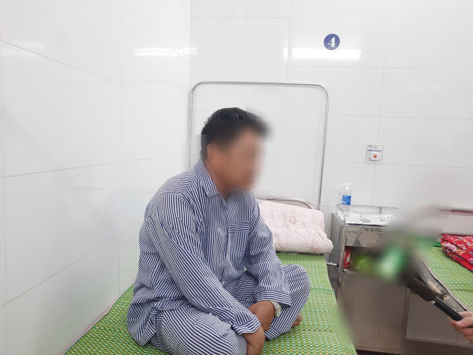 Người đàn ông Hải Dương bất ngờ tổn thương não vì một món ăn, thốt lên từ nay 'xin chừa' Người đàn ông Hải Dương bất ngờ tổn thương não vì một món ăn, thốt lên từ nay 'xin chừa'