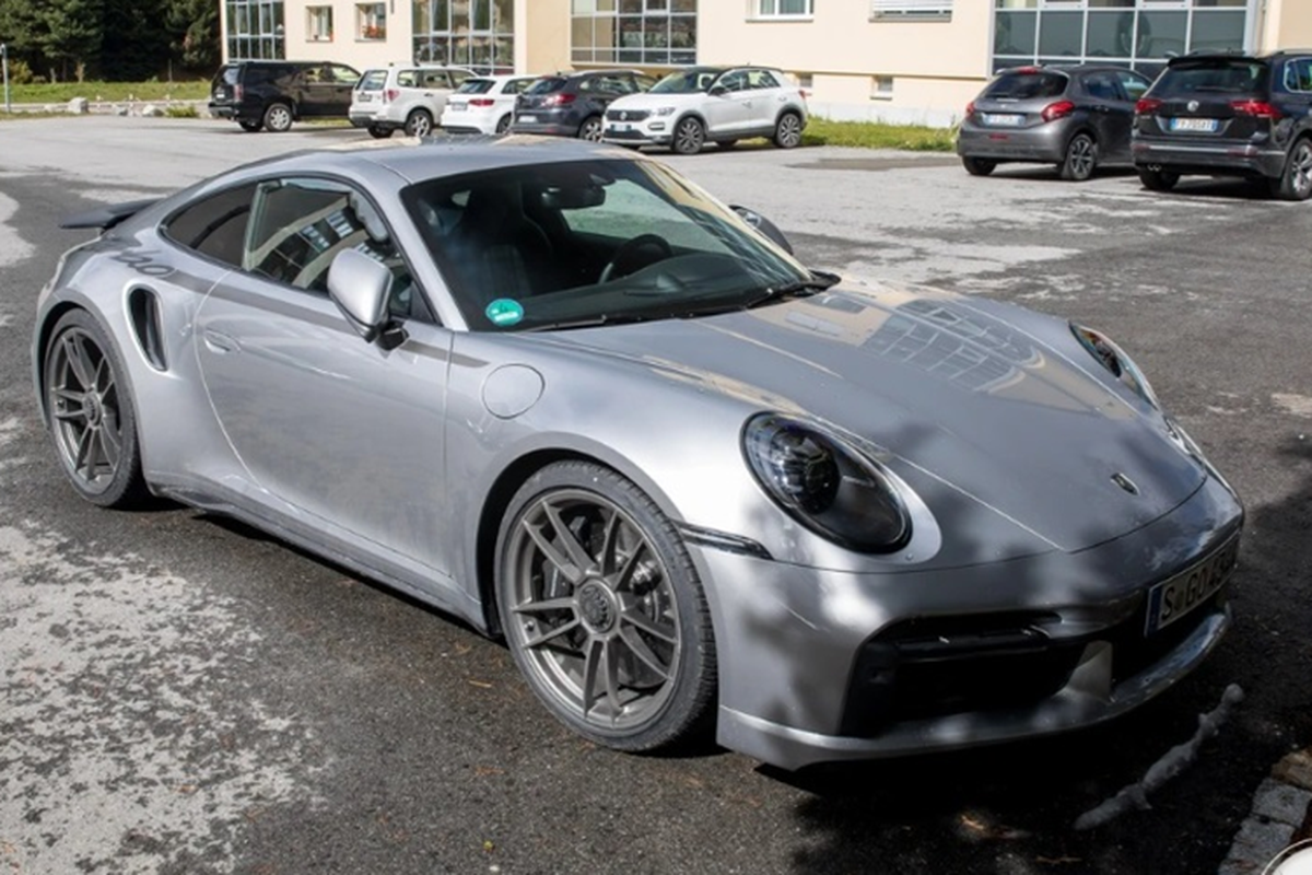Tận thấy Porsche 911 Turbo 50 Years đặc biệt, từ 6,52 tỷ đồng