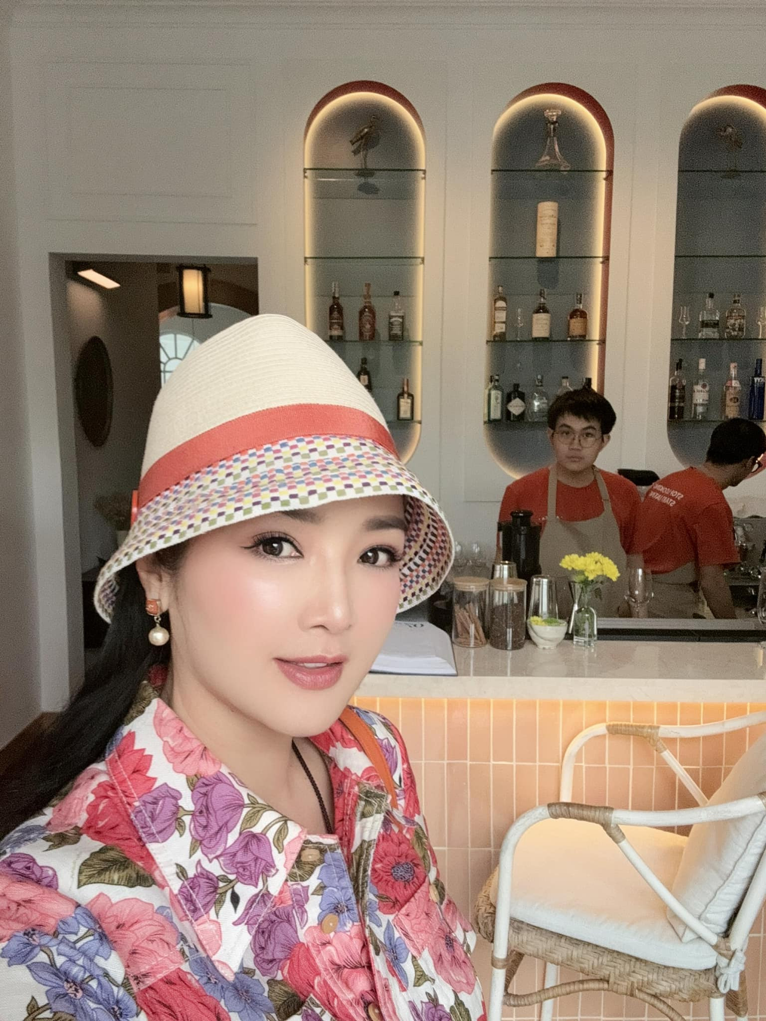 Giáng My cho biết mình không kiêng khem quá nhiều, thường chú trọng việc ăn đủ chất, nhiều vitamin và quan trọng là ăn vừa đủ no. 