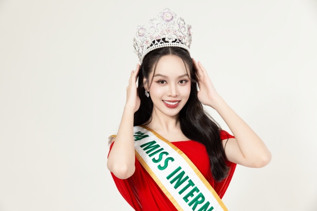 Hoa hậu Quốc tế Thanh Thủy: 'Tôi và chị Kỳ Duyên đã thống nhất với nhau 1 điều khi cùng lên đường chinh chiến' - 12