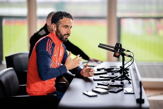 Ruben Amorim: 'Man United và những điều cần làm ngay' Ruben Amorim: 'Man United và những điều cần làm ngay'