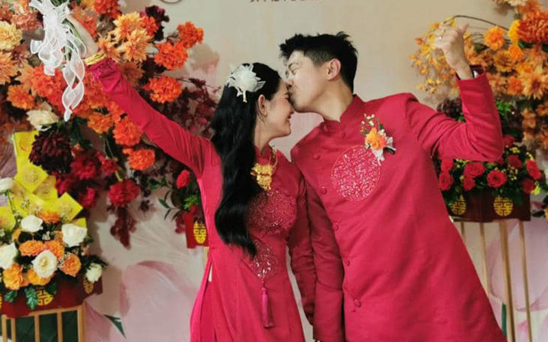 Cô dâu Trà Vinh khóc nức nở trong đám cưới, lý do phía sau gây xúc động - 1 Cô dâu Trà Vinh khóc nức nở trong đám cưới, lý do phía sau gây xúc động - 1