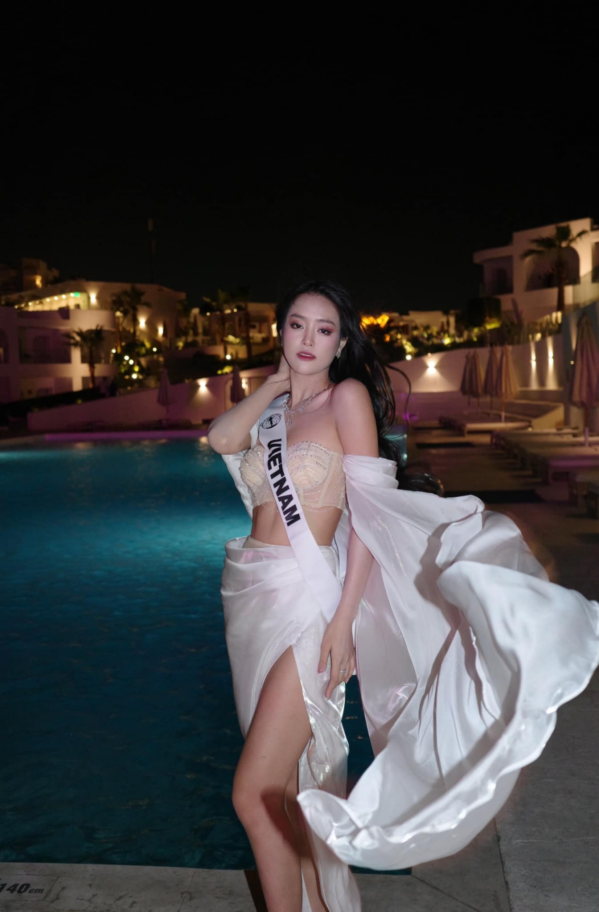 Thời trang của Bùi Khánh Linh tại Miss Intercontinental 2024 - 7