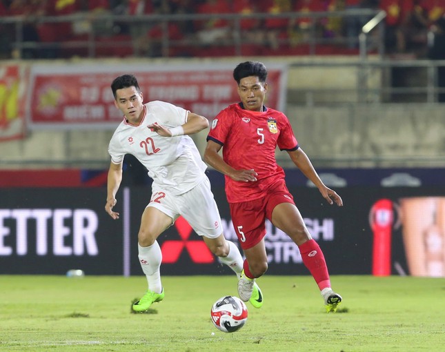 Đội tuyển Việt Nam được FIFA chúc mừng sau chiến thắng trước Lào - 1 Đội tuyển Việt Nam được FIFA chúc mừng sau chiến thắng trước Lào - 1
