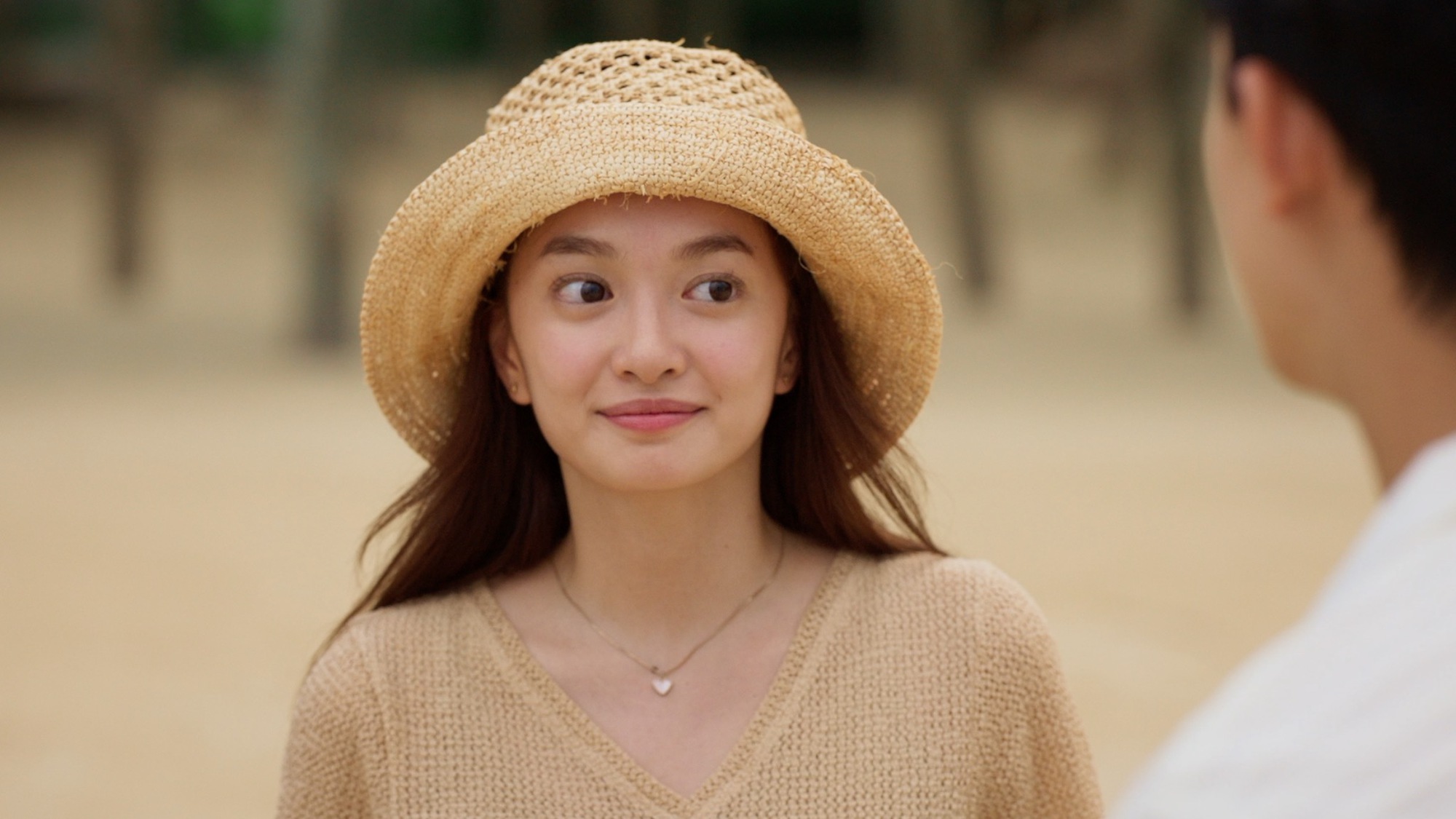 Mỹ nhân Việt đóng phim nào là hot phim đó, tái xuất quá xinh còn có cảnh nóng bất ngờ - 3