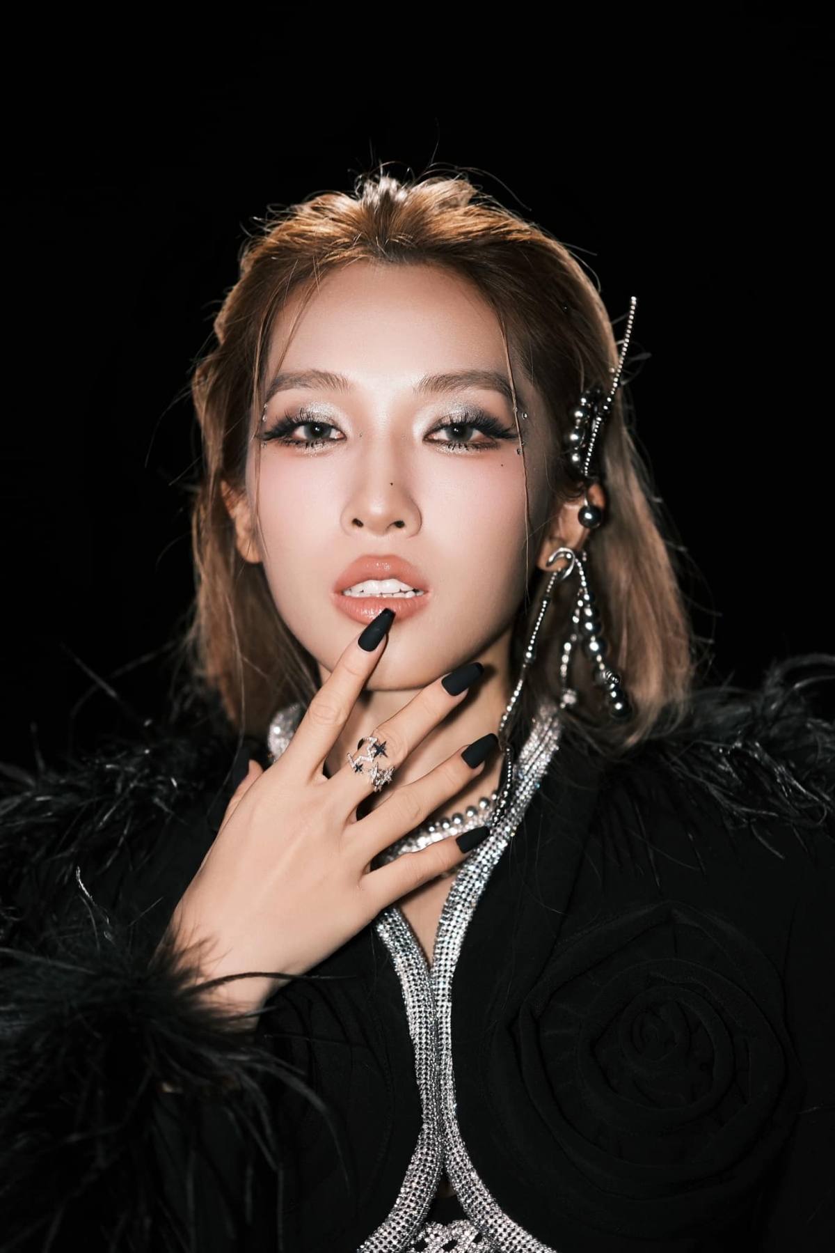 Những mỹ nhân tuổi Tỵ của showbiz Việt - 5