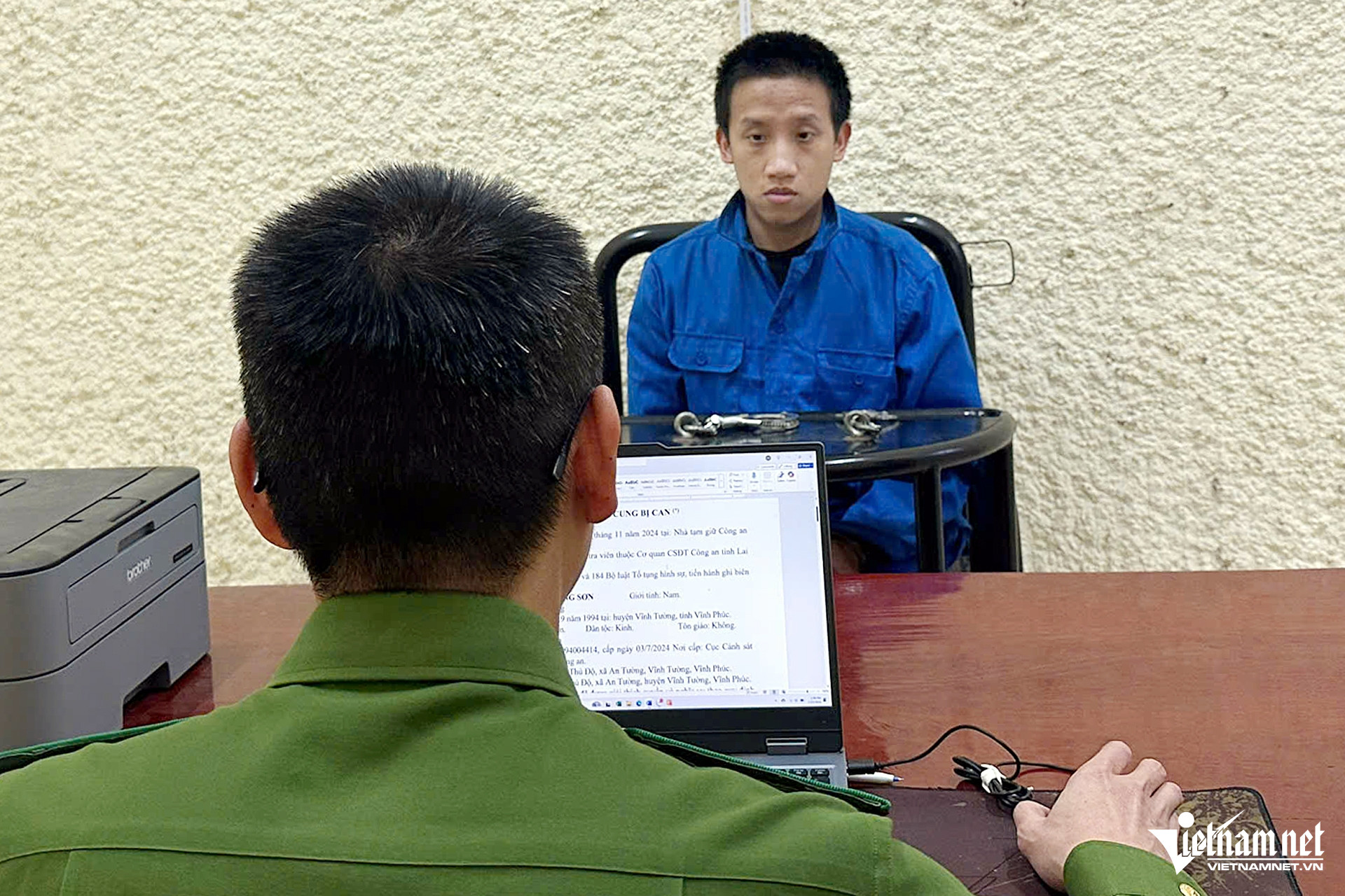'Phù thủy' công nghệ bóp nát giấc mơ xế hộp của người thợ cắt tóc - 2 'Phù thủy' công nghệ bóp nát giấc mơ xế hộp của người thợ cắt tóc - 2