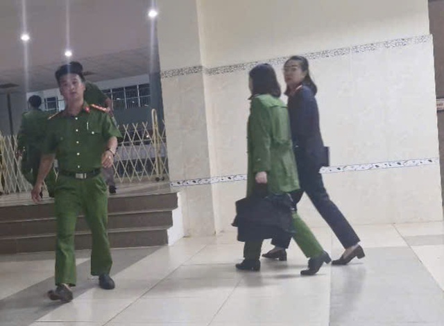 Bắt tạm giam Giám đốc Bệnh viện đa khoa II Lâm Đồng Bắt tạm giam Giám đốc Bệnh viện đa khoa II Lâm Đồng