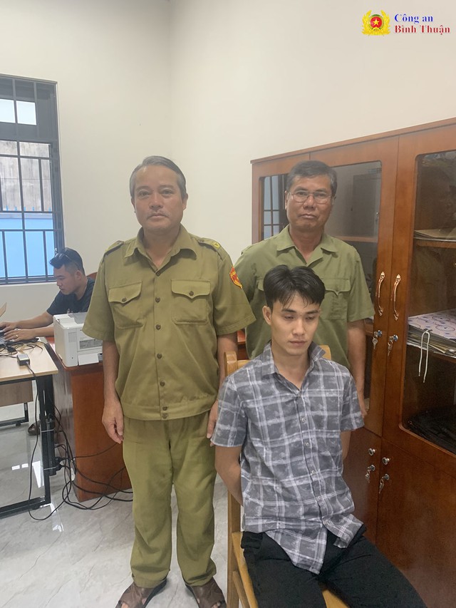 Khống chế, bắt giữ Nguyễn Nhựt Thanh gây ra vụ án đặc biệt nghiêm trọng - 1 Khống chế, bắt giữ Nguyễn Nhựt Thanh gây ra vụ án đặc biệt nghiêm trọng - 1