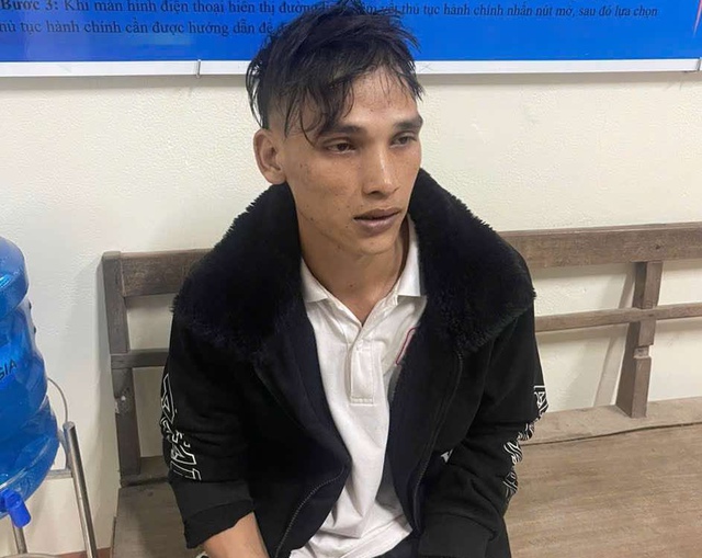 Bé gái 8 tuổi bị cha dượng đánh chấn thương sọ não Bé gái 8 tuổi bị cha dượng đánh chấn thương sọ não