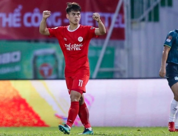 Sao tuyển Việt Nam ghi bàn như ở Ngoại hạng Anh, mang tin vui cho HLV Kim Sang-sik - 1 Sao tuyển Việt Nam ghi bàn như ở Ngoại hạng Anh, mang tin vui cho HLV Kim Sang-sik - 1