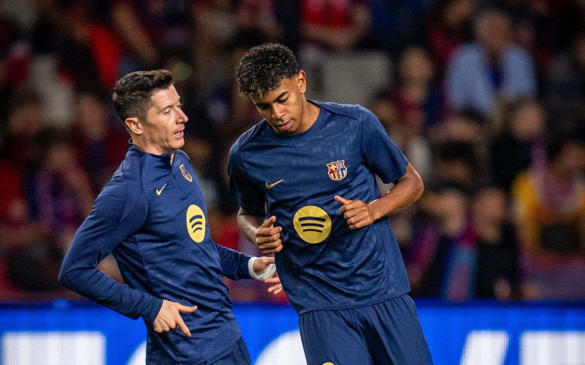 Giải mã Barca: Sức mạnh từ cái bắt tay Lamine Yamal và Lewandowski Giải mã Barca: Sức mạnh từ cái bắt tay Lamine Yamal và Lewandowski