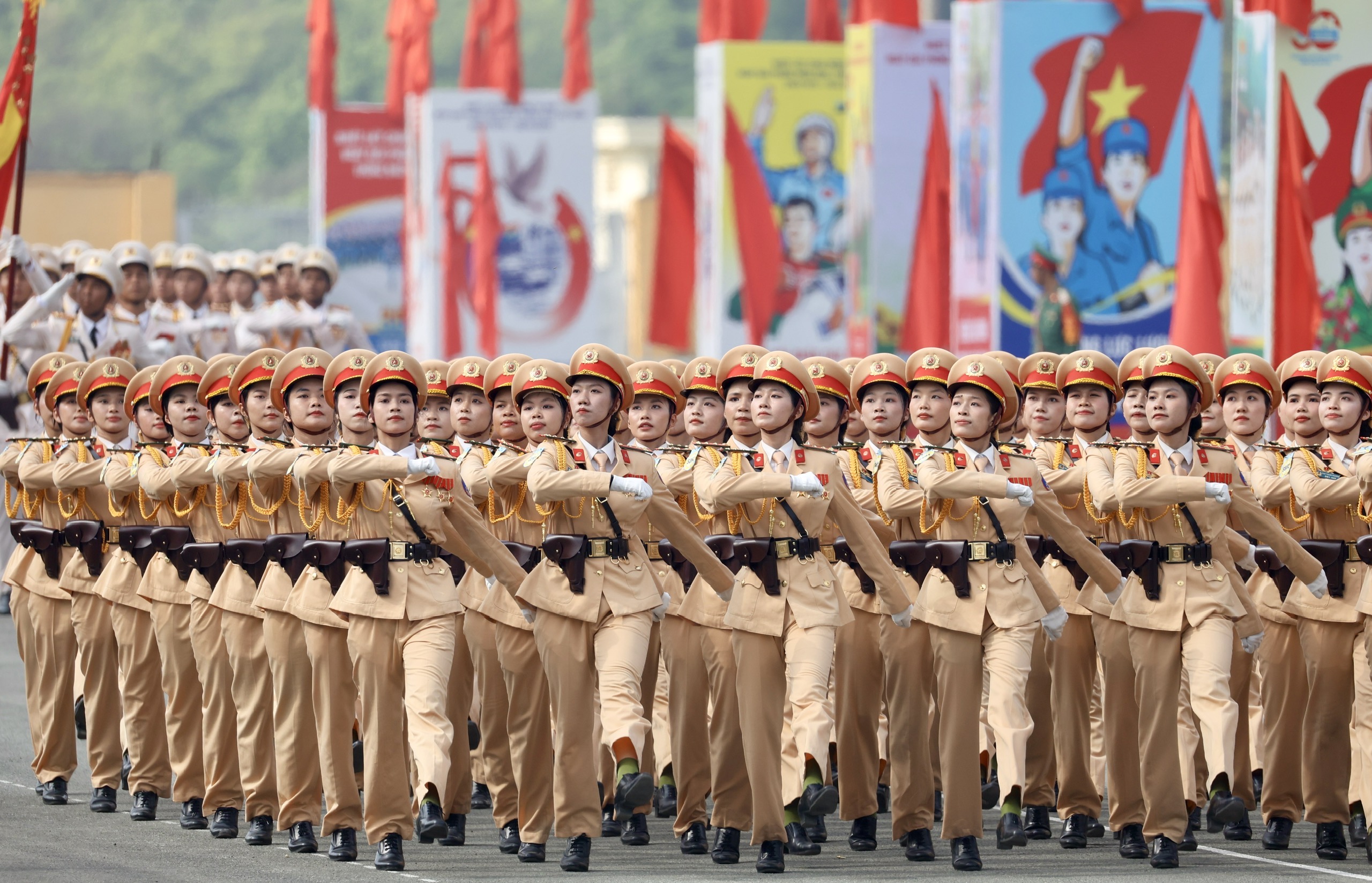 Dáng vẻ xinh đẹp, tự tin của các nữ binh trong ngày hợp luyện cuối cùng ở Biên Hòa - 8