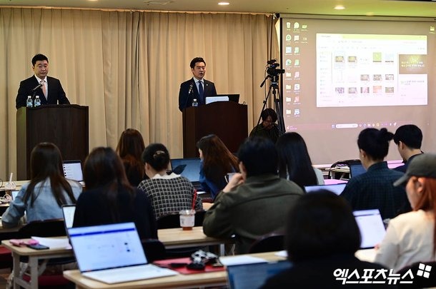 Cực căng: Kim Soo Hyun bị tố 'làm chuyện người lớn' với Kim Sae Ron lúc nữ diễn viên mới lớp 8, Gold Medalist phản hồi nóng! Cực căng: Kim Soo Hyun bị tố 'làm chuyện người lớn' với Kim Sae Ron lúc nữ diễn viên mới lớp 8, Gold Medalist phản hồi nóng!