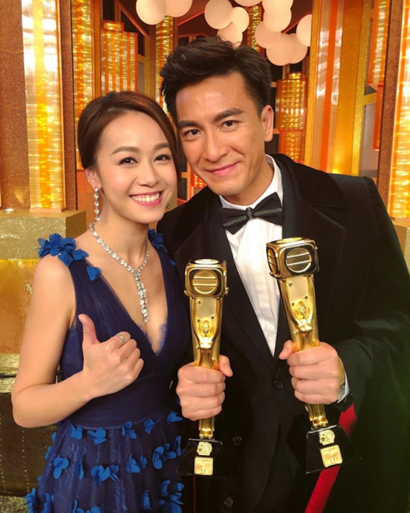 Vụ ngoại tình chấn động showbiz: Camera hành trình phơi bày 16 phút xấu hổ của cặp đôi trơ trẽn - 4 Vụ ngoại tình chấn động showbiz: Camera hành trình phơi bày 16 phút xấu hổ của cặp đôi trơ trẽn - 4