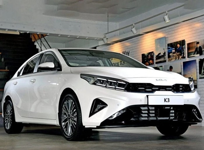 Đại chiến Mazda3 và Hyundai Elantra, Kia K3 đang có giá lăn bánh ‘rẻ như cho’ đầu tháng 5/2025 - 3