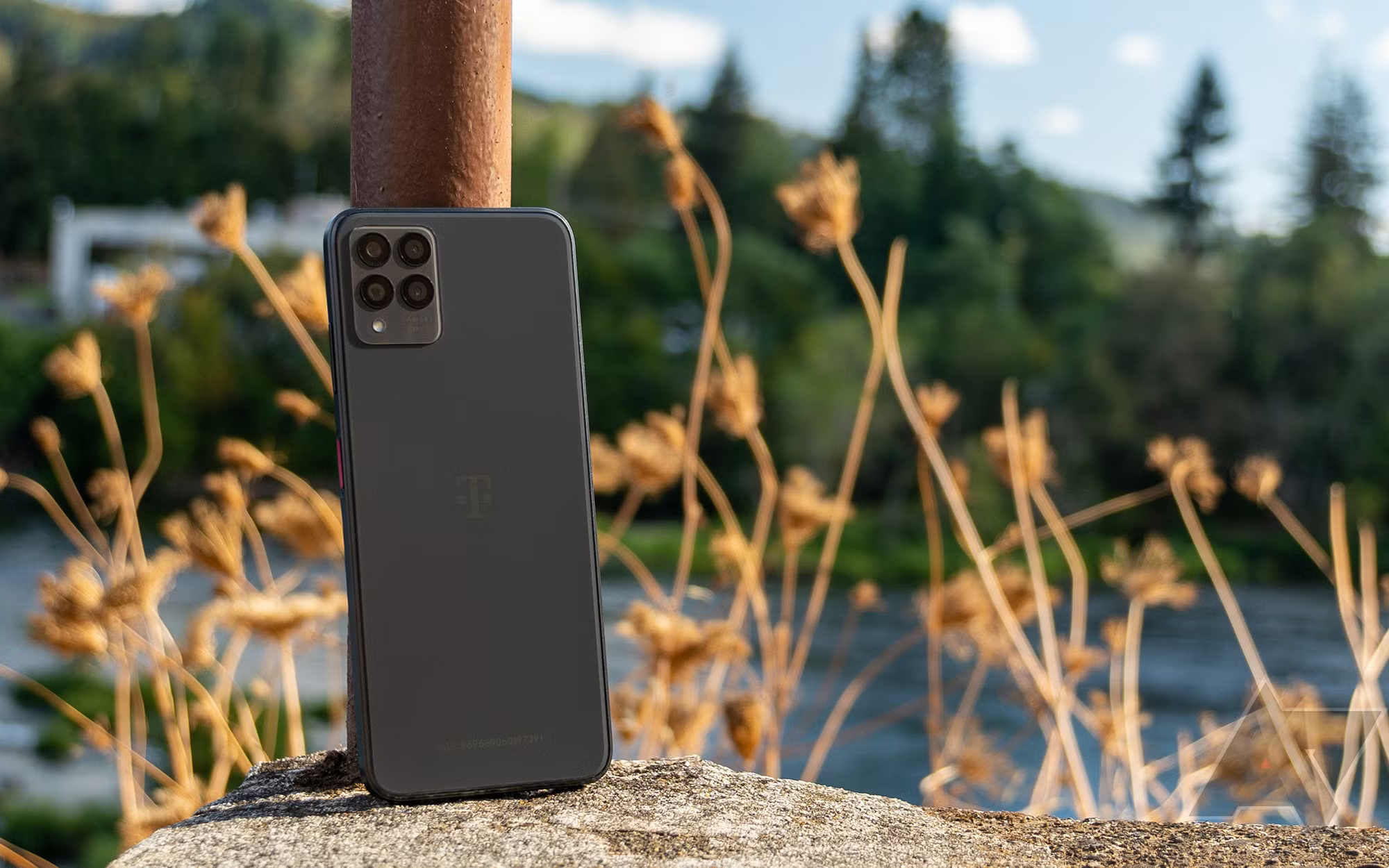 Điện thoại của ông Trump có thể là 1 trong 4 smartphone Trung Quốc này đổi tên, thay vỏ - 5