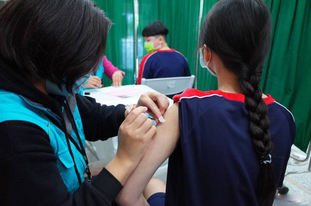 Tại sao vắc xin HPV không được khuyến nghị tiêm sau tuổi 45? - 1 Tại sao vắc xin HPV không được khuyến nghị tiêm sau tuổi 45? - 1