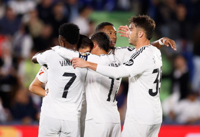 Real Madrid đua gắt với Barca nhờ tuyệt phẩm của Arda Guler - 1